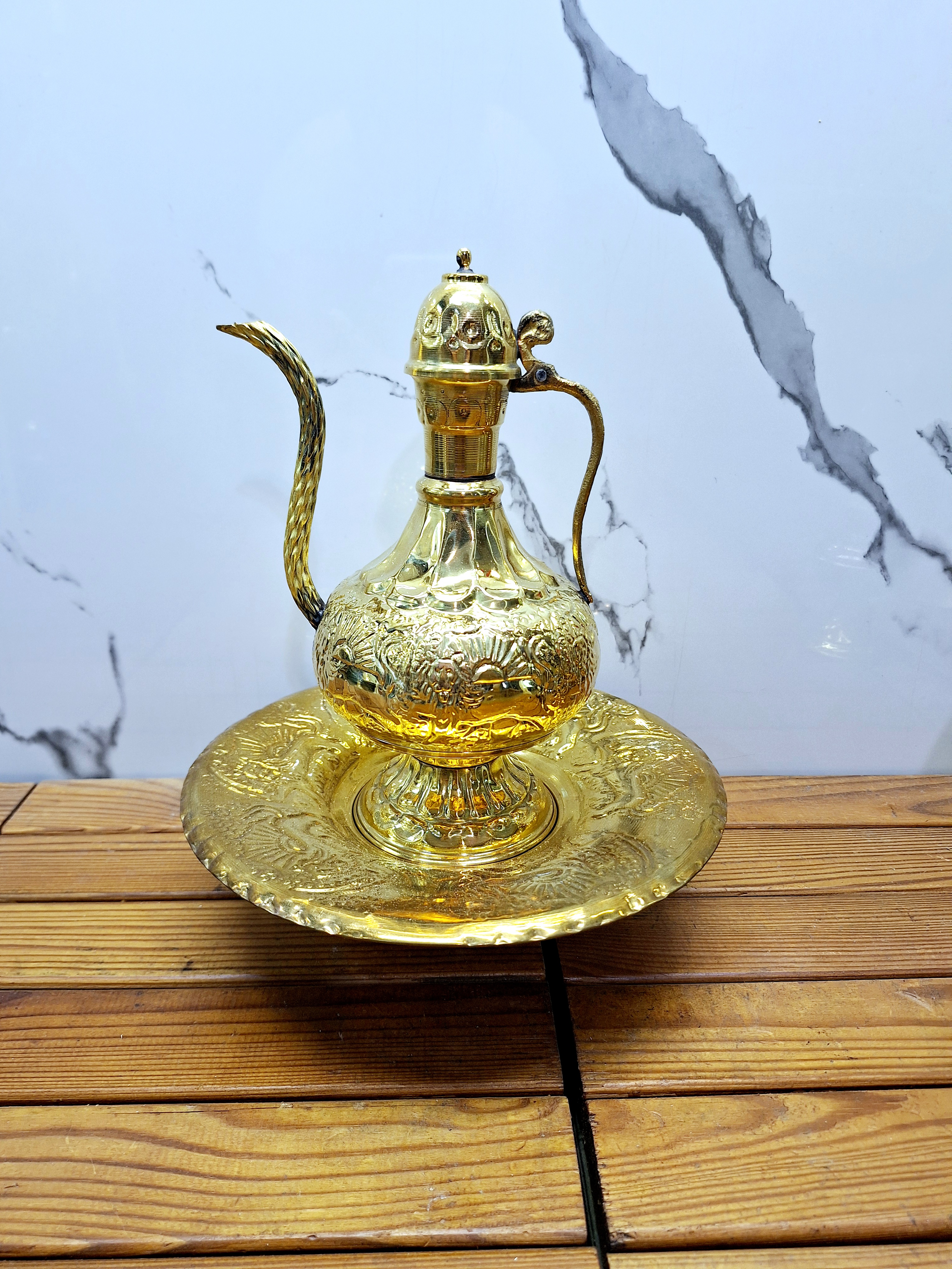 آفتابه لگن برنجی سایز متوسط